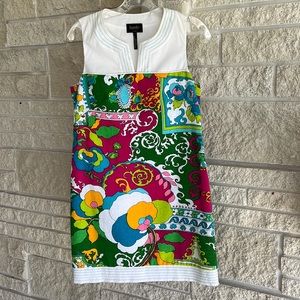 Laundry by Shelli Segal dress
